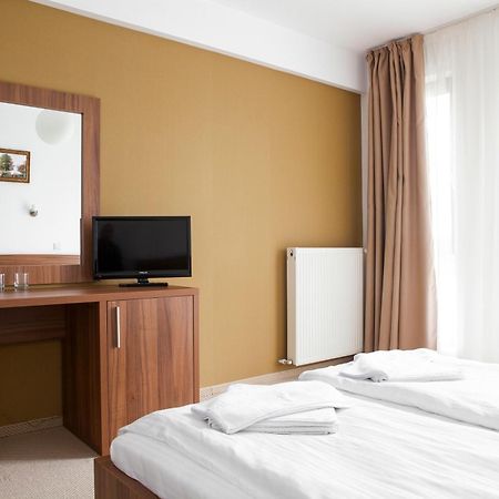 Hotel Mariss Alba Iulia Eksteriør bilde