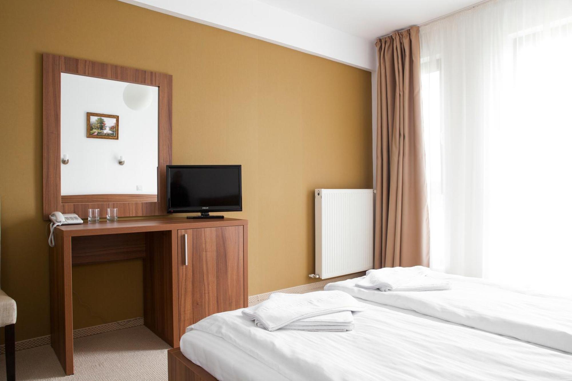 Hotel Mariss Alba Iulia Eksteriør bilde